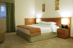 Ramada Hotel & Suites by Wyndham Ajman - Habitación