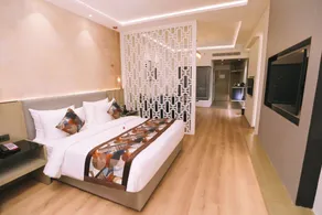 Regenta Place Amritsar by Royal Orchid Hotels Limited - Zimmer