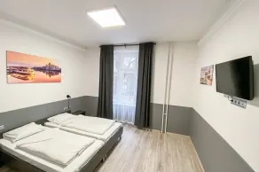 Dominik Panzió - Room