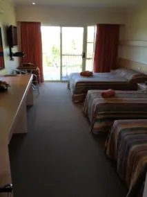 Tenterfield Golf Club Fairways Lodge - Vardagsrum