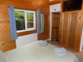 Cosy Cabin Retreat in Ilfracombe, North Devon - Zimmer