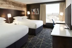 Delta Hotels by Marriott Sherbrooke Conference Centre - Chambre