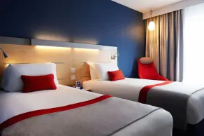 Holiday Inn Express Cheltenham Town Centre by IHG - Habitación