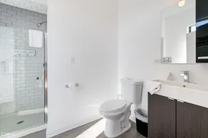 747 Lofts by RedAwning - River West, Third Floor Chicago - Bad