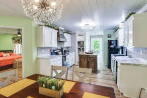 Explore Tupelo & Natchez Trace! Southern Getaway - Interior