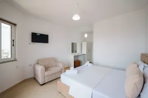 Sunshine Hotel - Zimmer