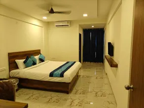 Treebo Iris Executive, Hinjewadi - Chambre