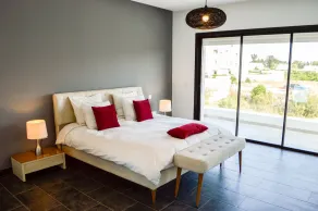 Cosy S2 Apartment in La Soukra - Chambre