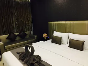 The TJ Resort - Rum