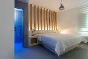 Neptune Luxury Suites - Chambre