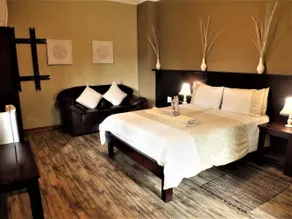 Uzuri Guesthouse CC - Zimmer