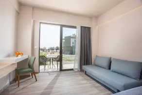 Ampelia Seaside Resort by Estia - Rom