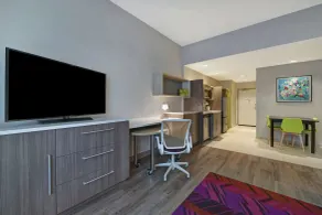 Home2 Suites by Hilton West Palm Beach Airport, FL - Chambre