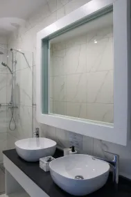 100 Boutique Living - Bathroom