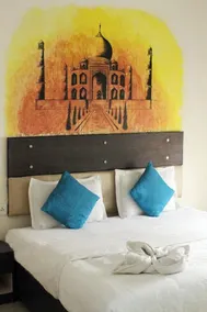 Gypsy Monkey - Room