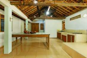 OYO Homes 91154 Desa Wisata Wayang Manyaran Wonogiri - Recepción