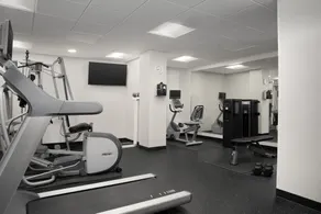 Holiday Inn Express & Suites Alexandria - Fort Belvoir by IHG - Salle de remise en forme