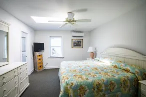 The Ocracoke Harbor Inn - Chambre