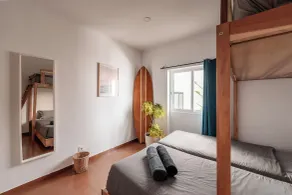 SURFinn Lisbon - Zimmer
