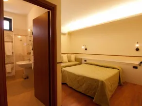 Hotel Corona - Room