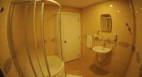 Maykon Hotel - Bathroom