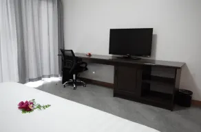 Luganvilla Business Hotel and Restaurant - Quarto