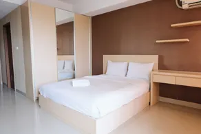 Stylish and Comfortable Studio at Beverly Dago Apartment By Travelio - Room