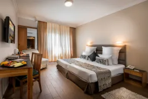 C Hotel Neve Ilan - Chambre