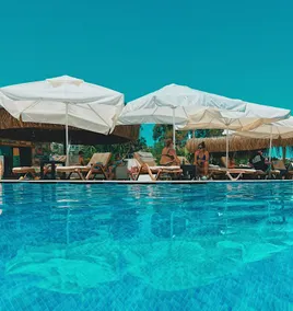 Genc Hotel - Pool