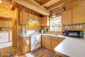 2 Mi to Blue Ridge Pkwy! Mtn Escape w/ Fireplace - Interior