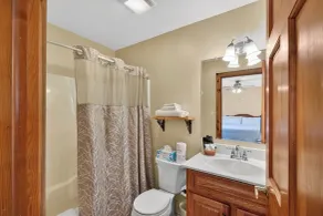 Wilder Inn - Bathroom