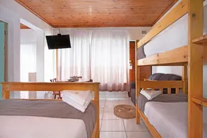 25 Jacaranda Lodge & Backpackers - Zimmer