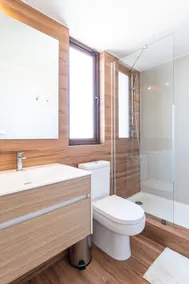 Sunset Boulevard - Bathroom