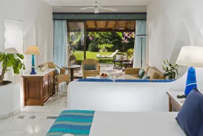 Coral Beach Hotel & Resort Cyprus - Vista do quarto
