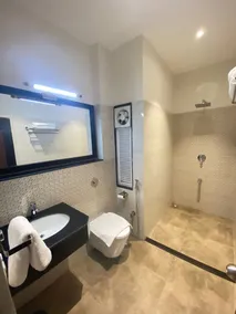 City Connect by Downtown Udaipur - Badezimmer