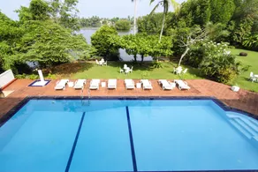 Waterside Bentota - Piscine