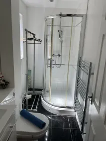 SleepNeat - Bathroom