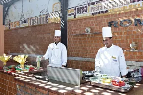 Three Corners Sea Beach Resort - Restaurant