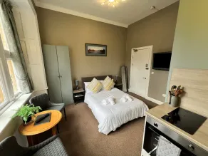 Rossal House Apartments - Camera