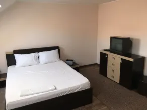 Step Inn - Room