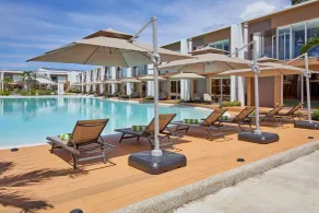 LIME Resort Bohol, a member of Radisson Individuals Premier - Pool