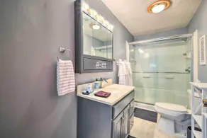 Pet-Friendly Clarksville Home w/ Central A/C - Interiør