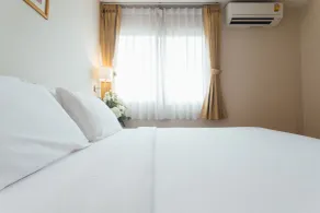 Seasons Siam Hotel - Room