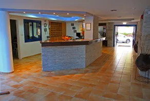 MyroAndrou Beach Hotel Apartments - Rezeption