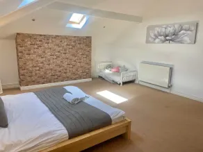 3 Bedroom-Appartement-Salle de bain privée - Chambre