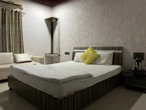 Ace Inn Hotel - Chambre