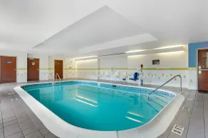Sleep Inn & Suites Pensacola - University Area - Pool