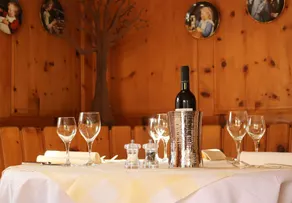 Hotel Schweizerhof Sta Maria - Restaurante