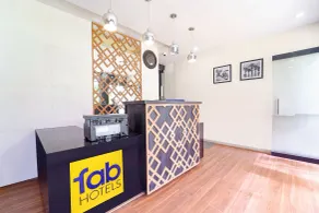 Fabhotel Qube - Rezeption