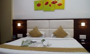Crimson Park Shripriya Hotel - Rum
